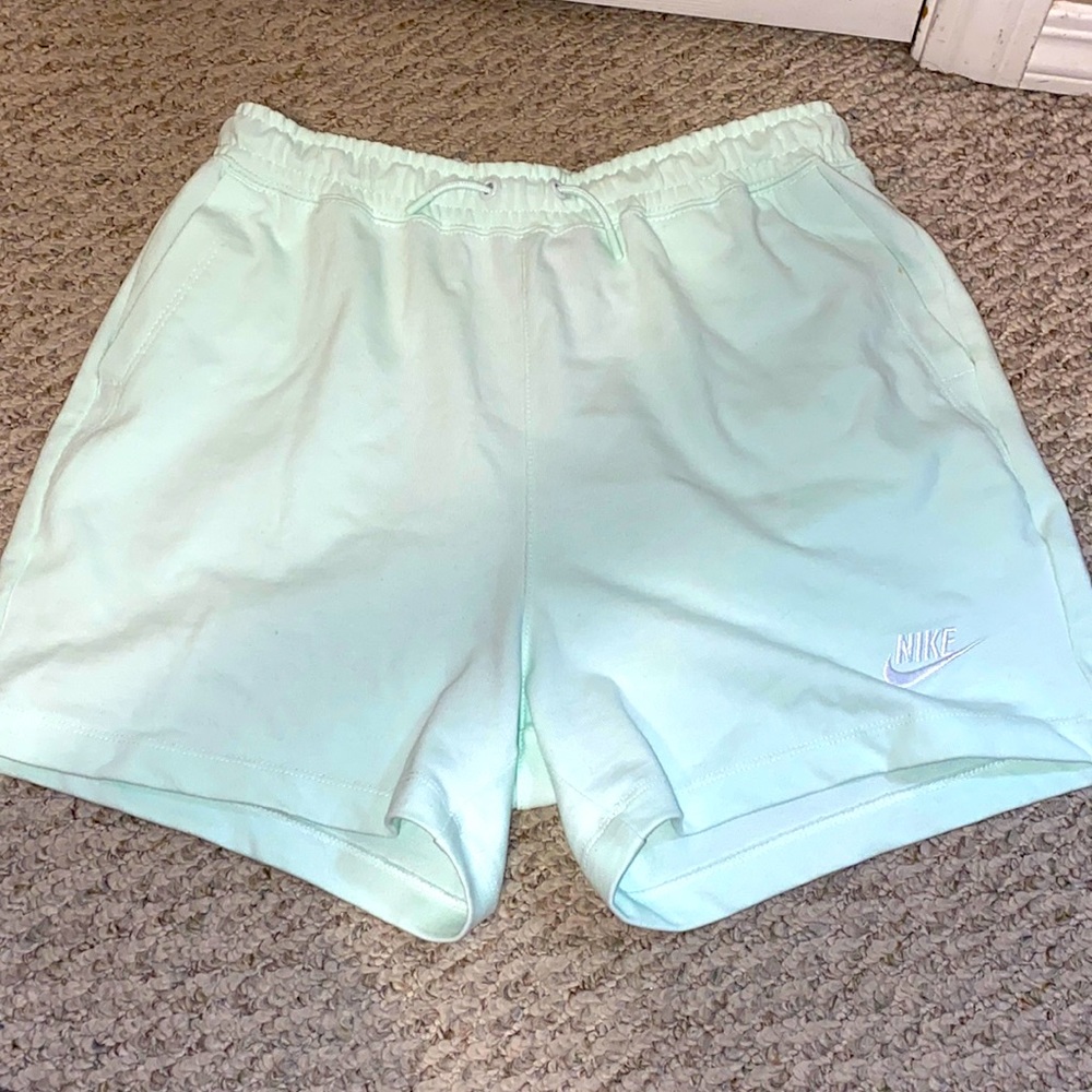 Nike S teal sweat shorts 💙💚